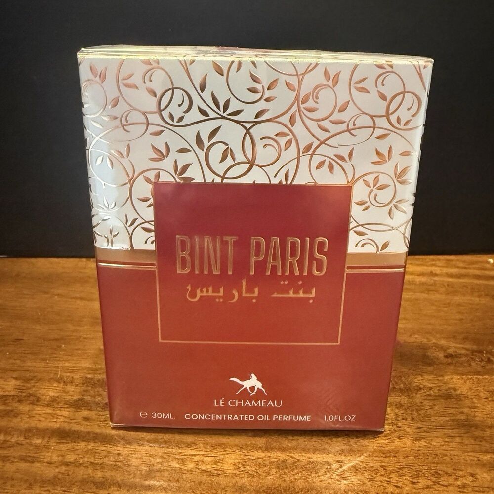 Le Chameau Bint Paris Concentrated Oil Perfume 1.0 fl oz.*Made in Dubai, U.A.E.*